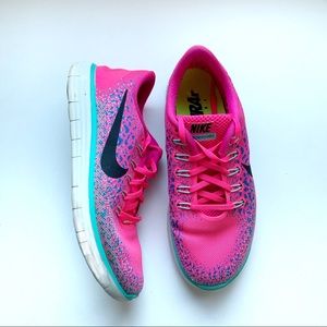 Nike Free Running Shoe hot pink/teal